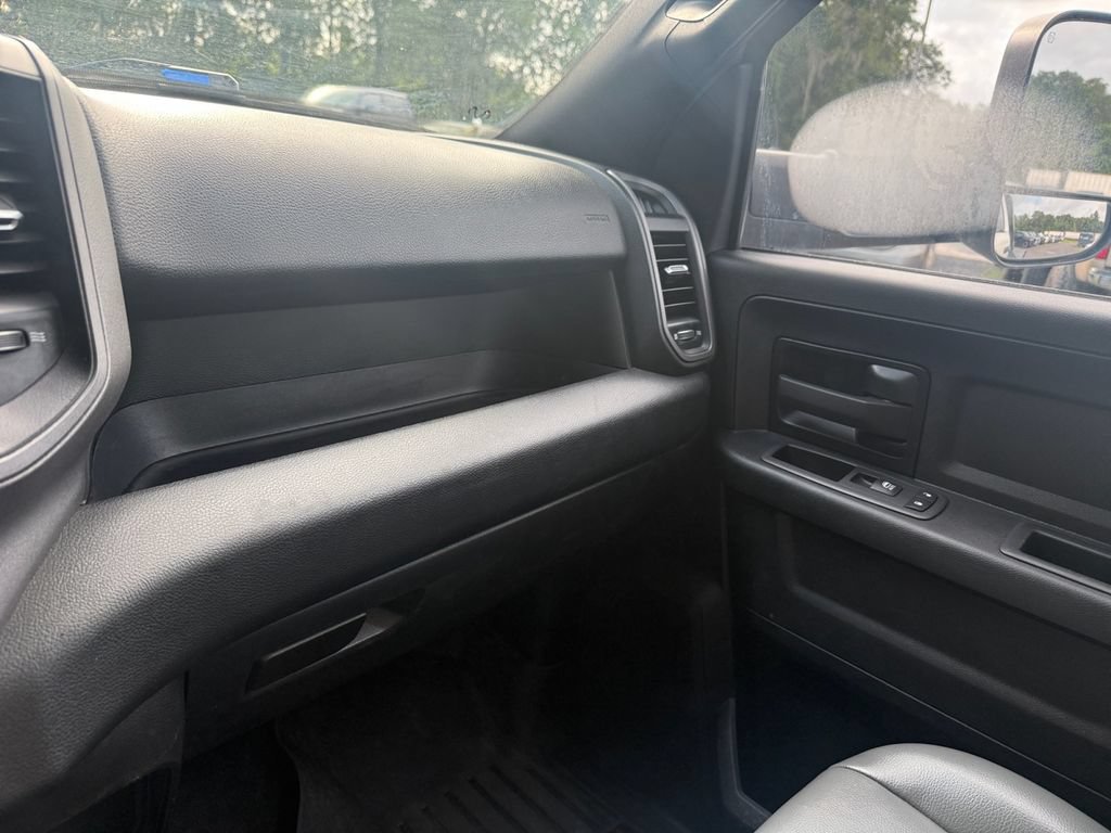 Used 2022 RAM 3500 Tradesman AWD/4WD image 25