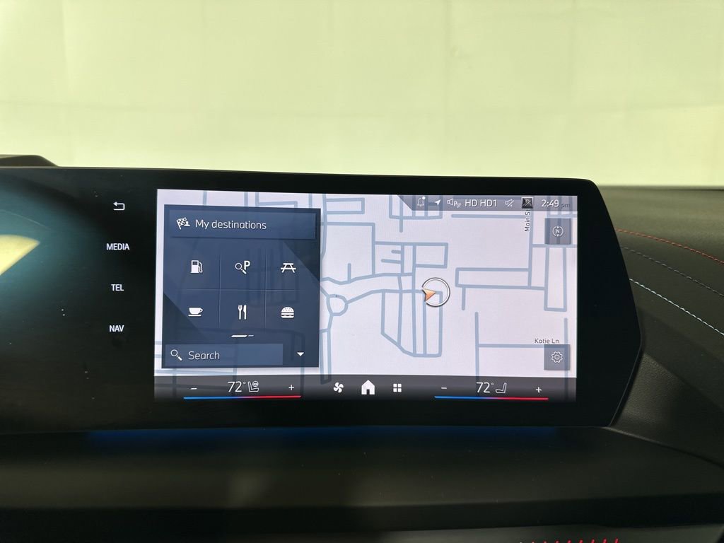 Used 2025 BMW 228i xDrive w/ Technology Package image 17