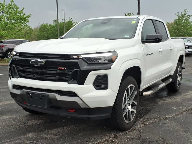 Used 2024 Chevrolet Colorado Z71 w/ Z71 Convenience Package 2 AWD/4WD image 1