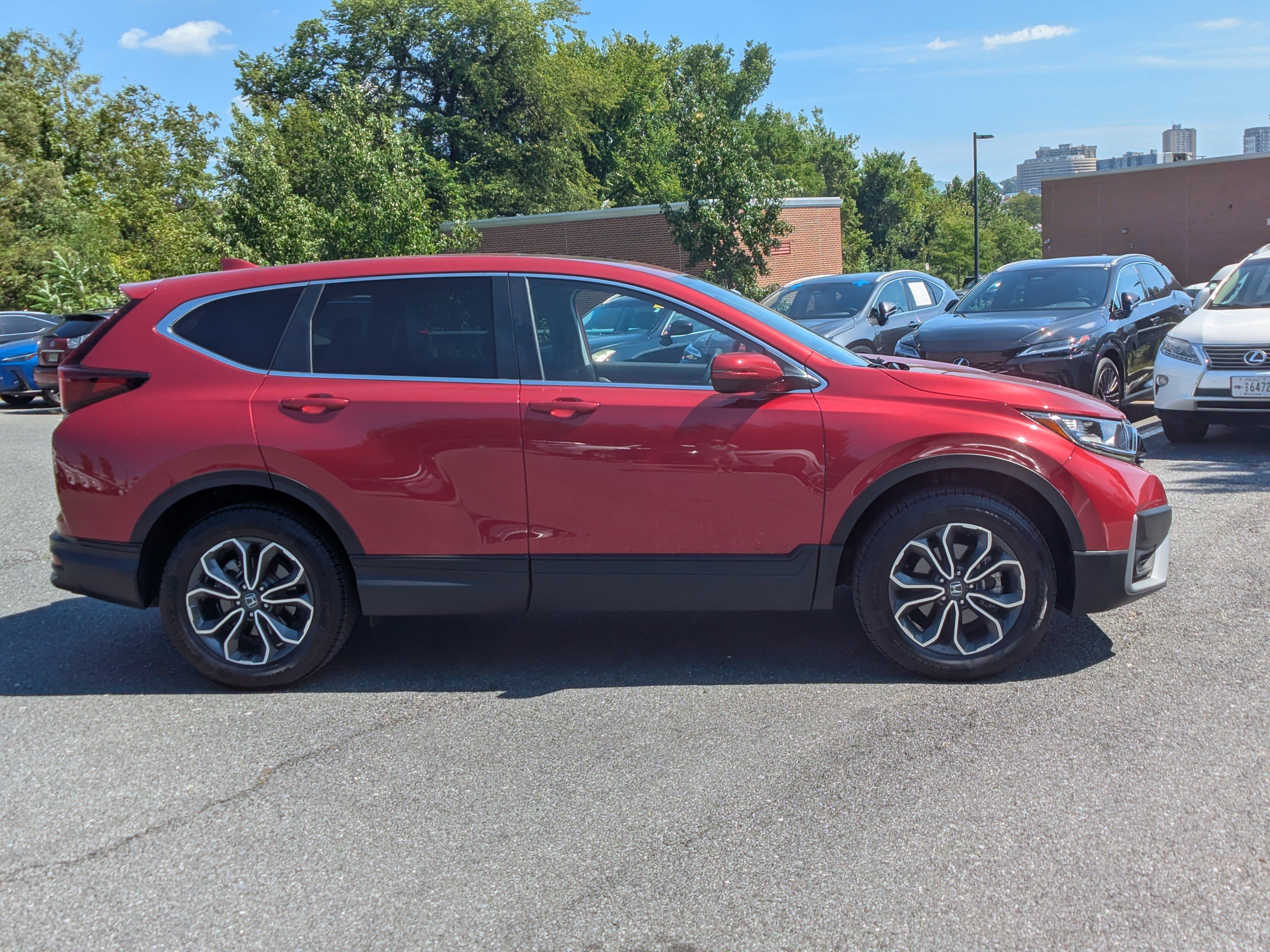 Used 2022 Honda CR-V EX-L image 2