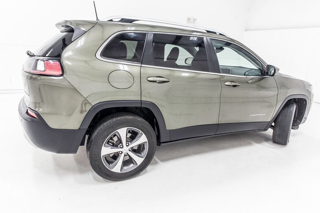 Used 2020 Jeep Cherokee Limited AWD/4WD image 6