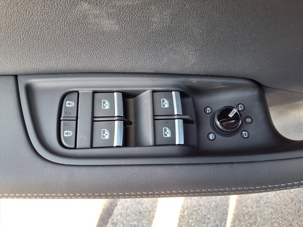New 2026 Audi Q8 Premium Plus AWD/4WD image 8
