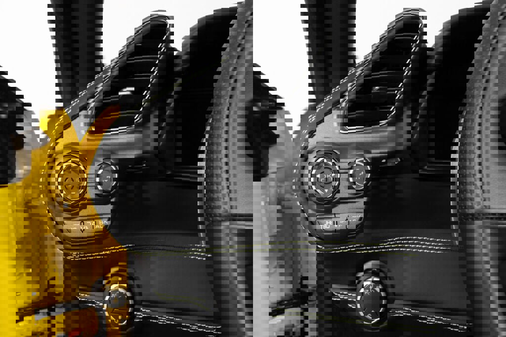 Certified 2019 Ferrari 488 Spider image 30