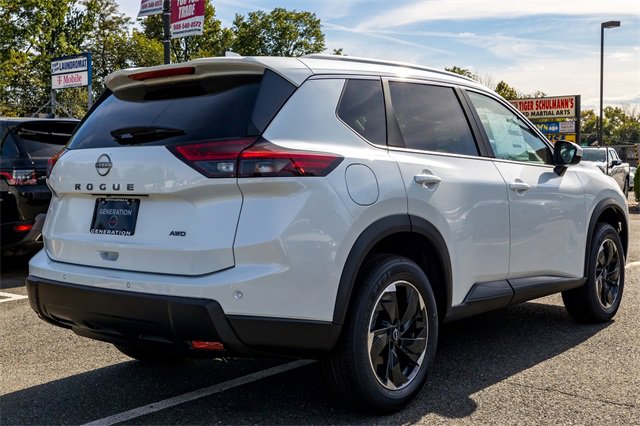 New 2026 Nissan Rogue SV w/ SV Premium Package image 5