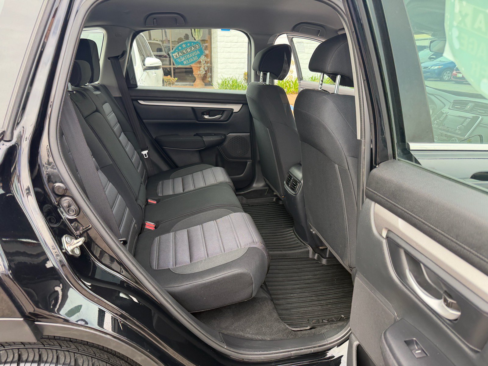 Used 2019 Honda CR-V LX image 11