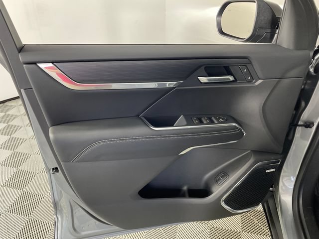 New 2026 GMC Acadia Elevation w/ Elevation Premium Package AWD/4WD image 12