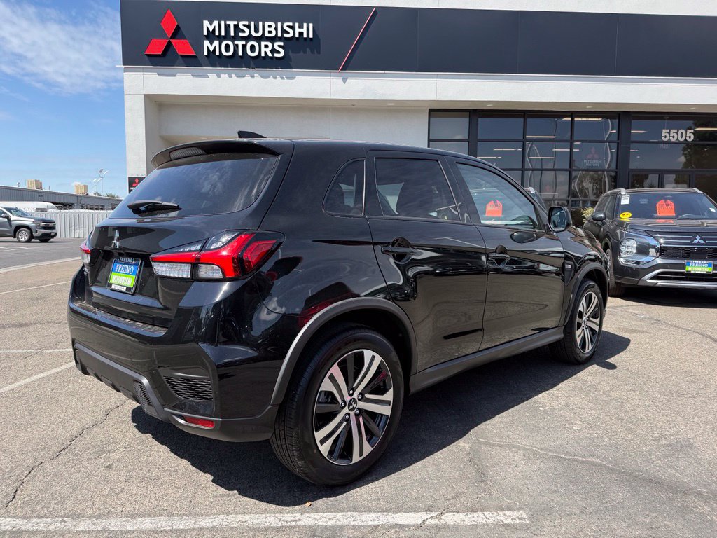 New 2027 Mitsubishi Outlander Sport ES FWD image 12