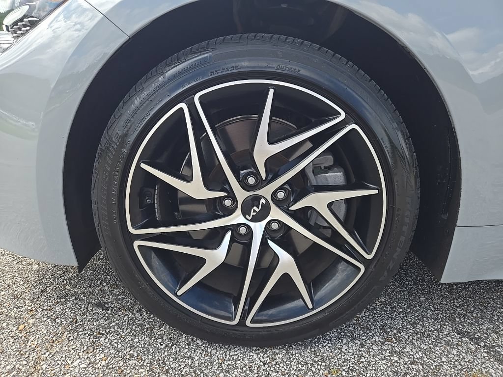 Used 2023 Kia Stinger GT-Line RWD image 25