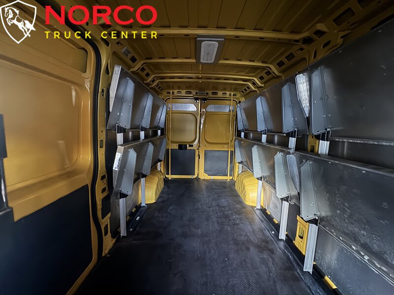 Used 2018 RAM ProMaster 2500 FWD image 24