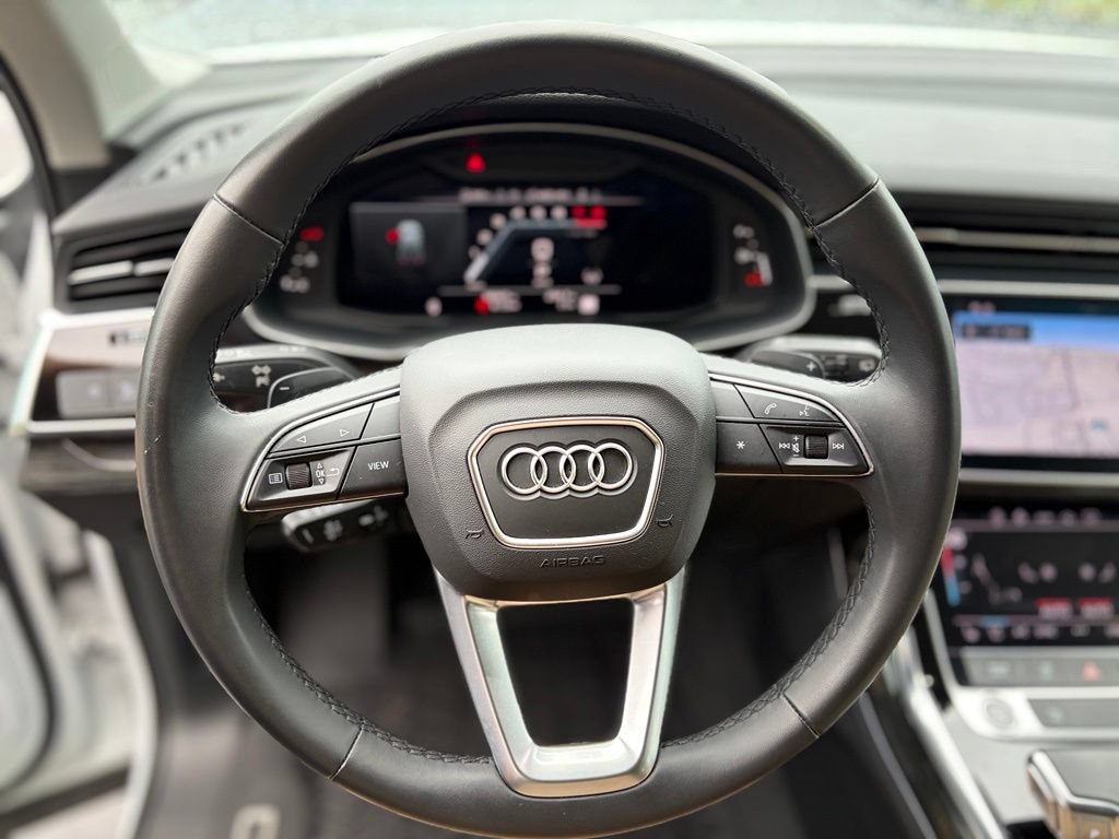 Used 2024 Audi Q7 2.0T Premium Plus AWD/4WD image 10