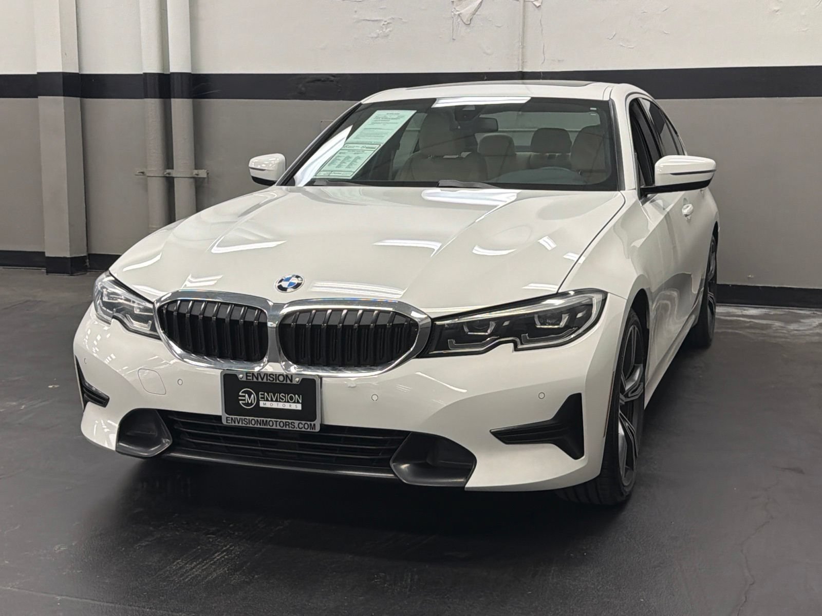 Used 2021 BMW 330i Sedan w/ Convenience Package RWD image 5