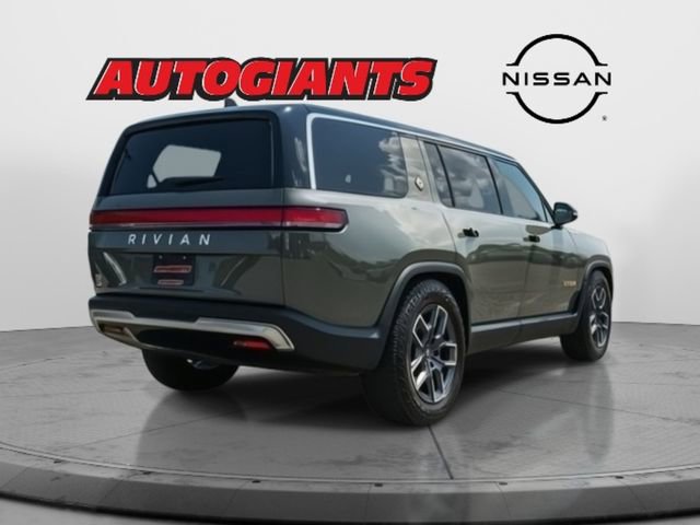 Used 2023 Rivian R1S Launch Edition image 8