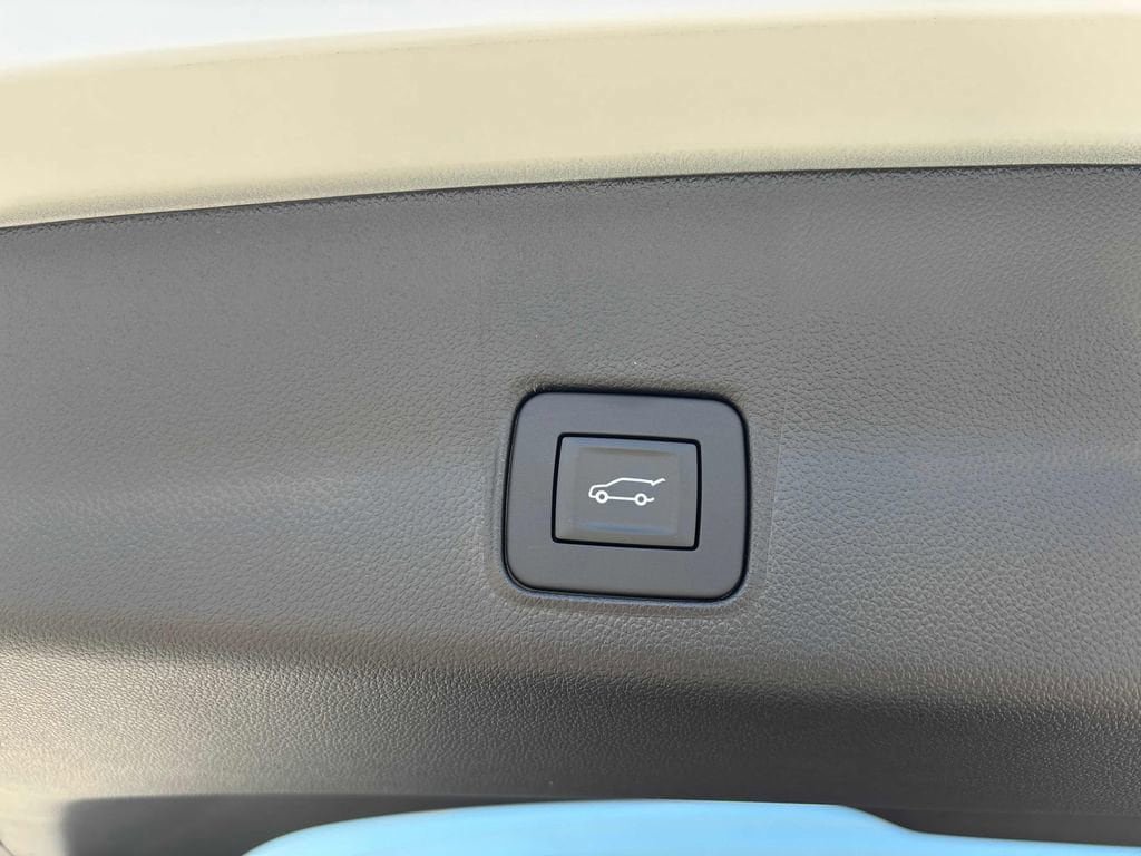 New 2026 Chevrolet TrailBlazer LT w/ Convenience Package AWD/4WD image 26
