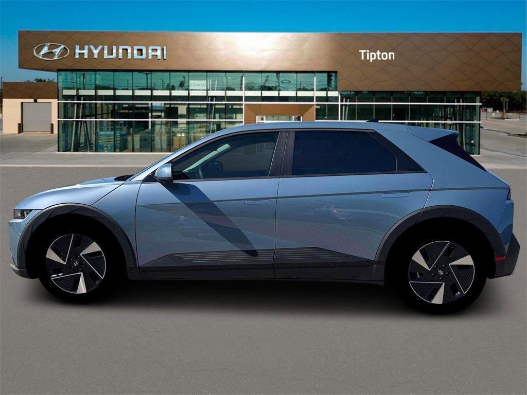 New 2026 Hyundai Ioniq 5 SEL image 3