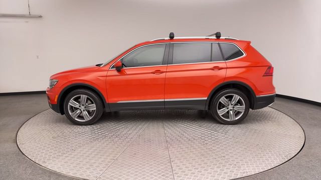 Used 2018 Volkswagen Tiguan SEL Premium w/ 3rd Row Seat Package AWD/4WD image 5