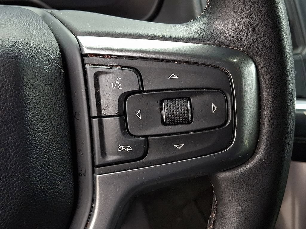 Used 2023 Chevrolet Tahoe Z71 w/ Luxury Package AWD/4WD image 19