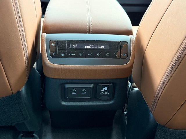 New 2026 Nissan Pathfinder Platinum AWD/4WD image 20