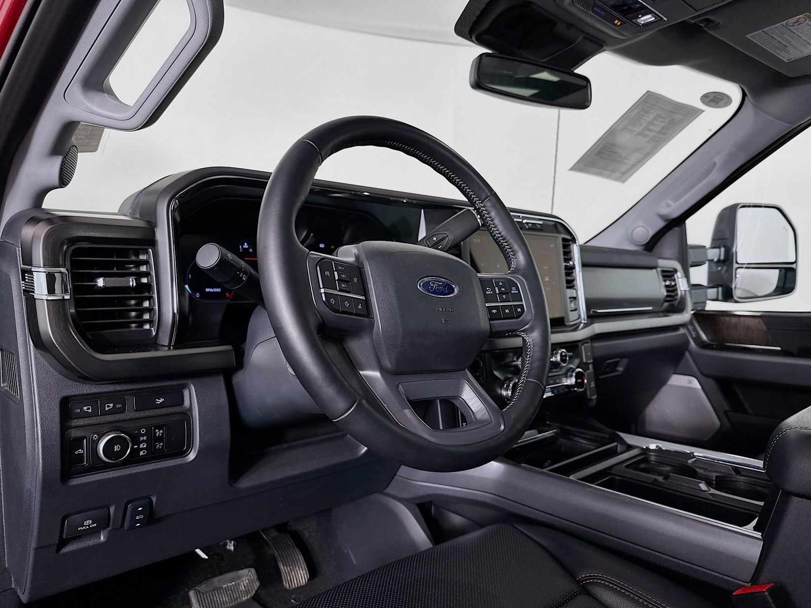 Used 2024 Ford F250 Lariat w/ Sport Appearance Package AWD/4WD image 12