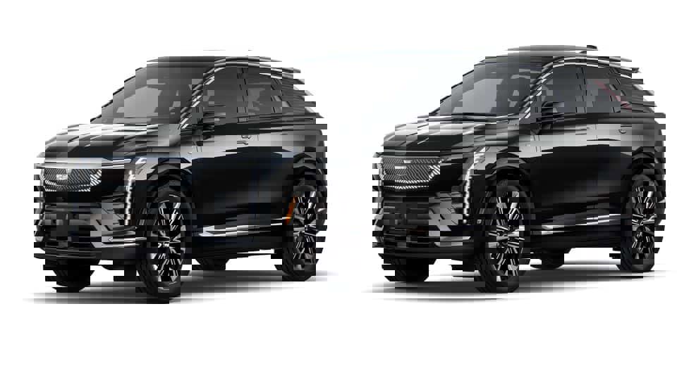 New 2025 Cadillac Optiq Luxury 2 image 2