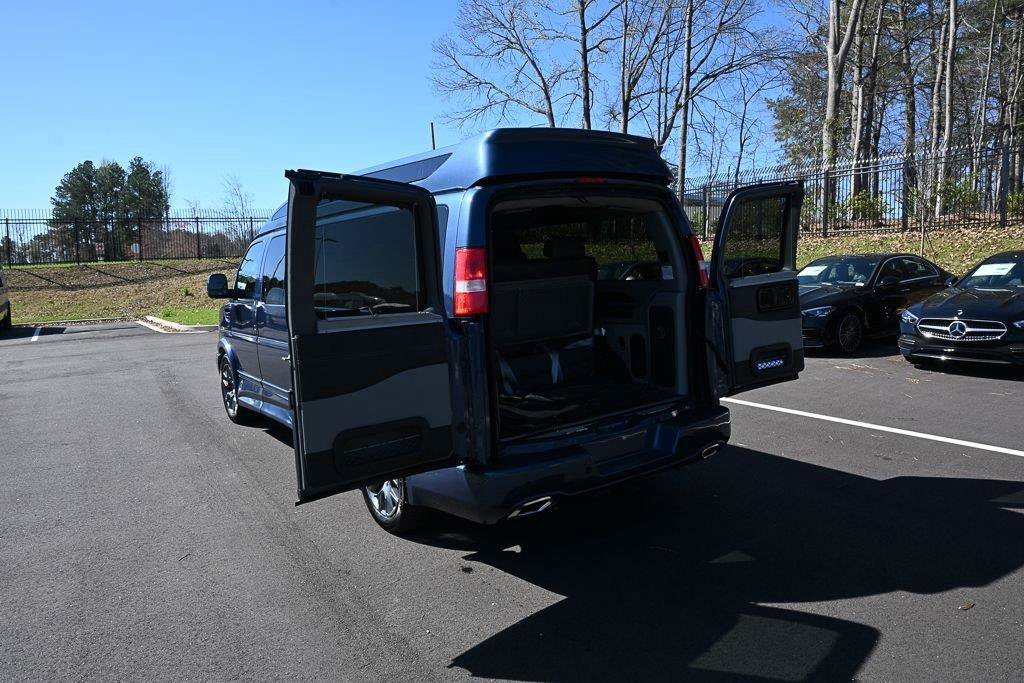 Used 2023 Chevrolet Express 2500 Extended RWD image 28