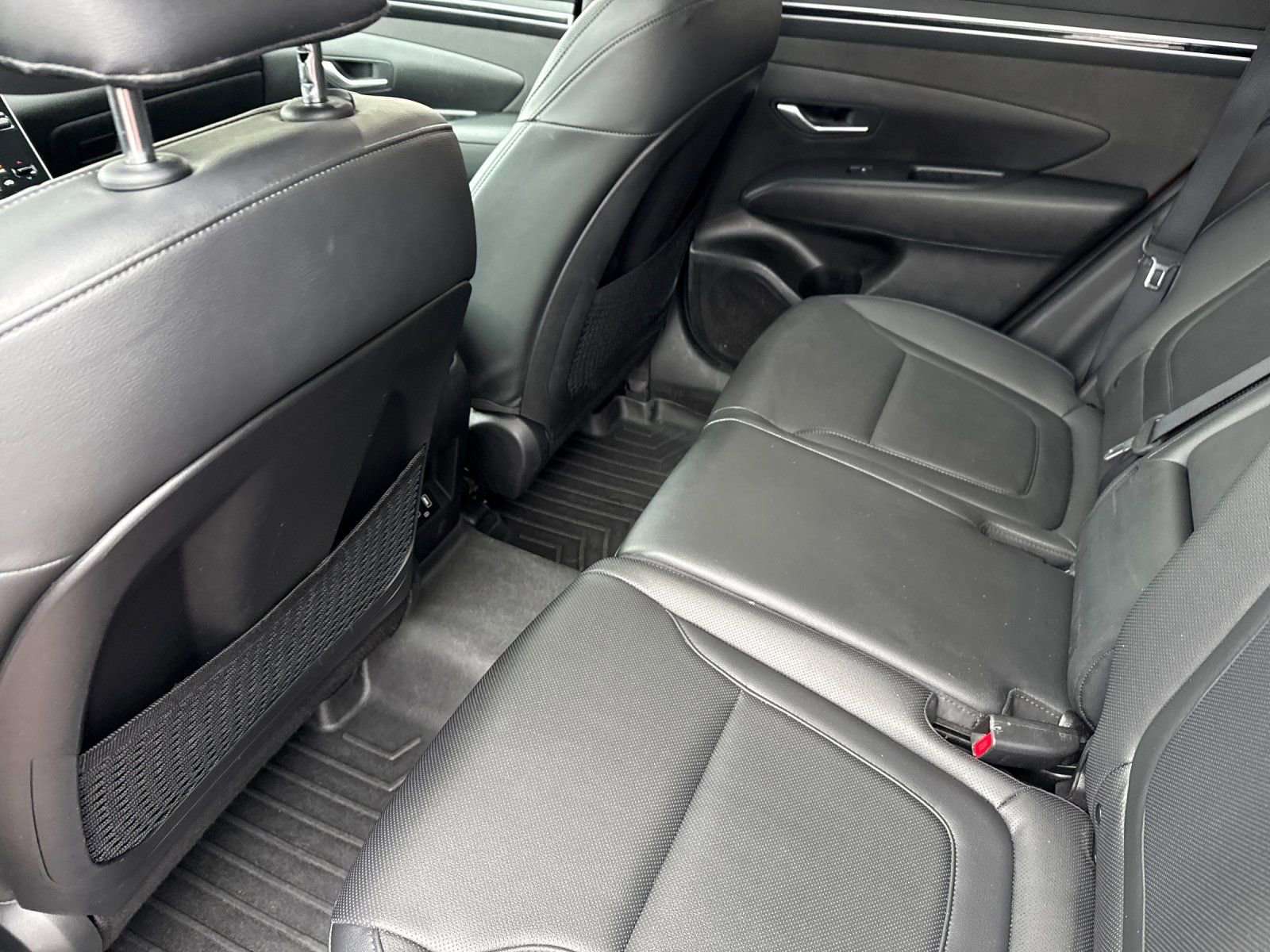 Used 2023 Hyundai Tucson SEL w/ Convenience Package image 12