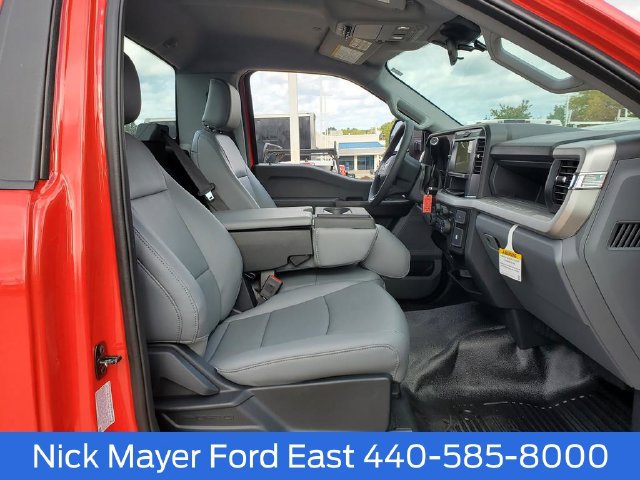 New 2027 Ford F350 XL w/ XL Chrome Package AWD/4WD image 15
