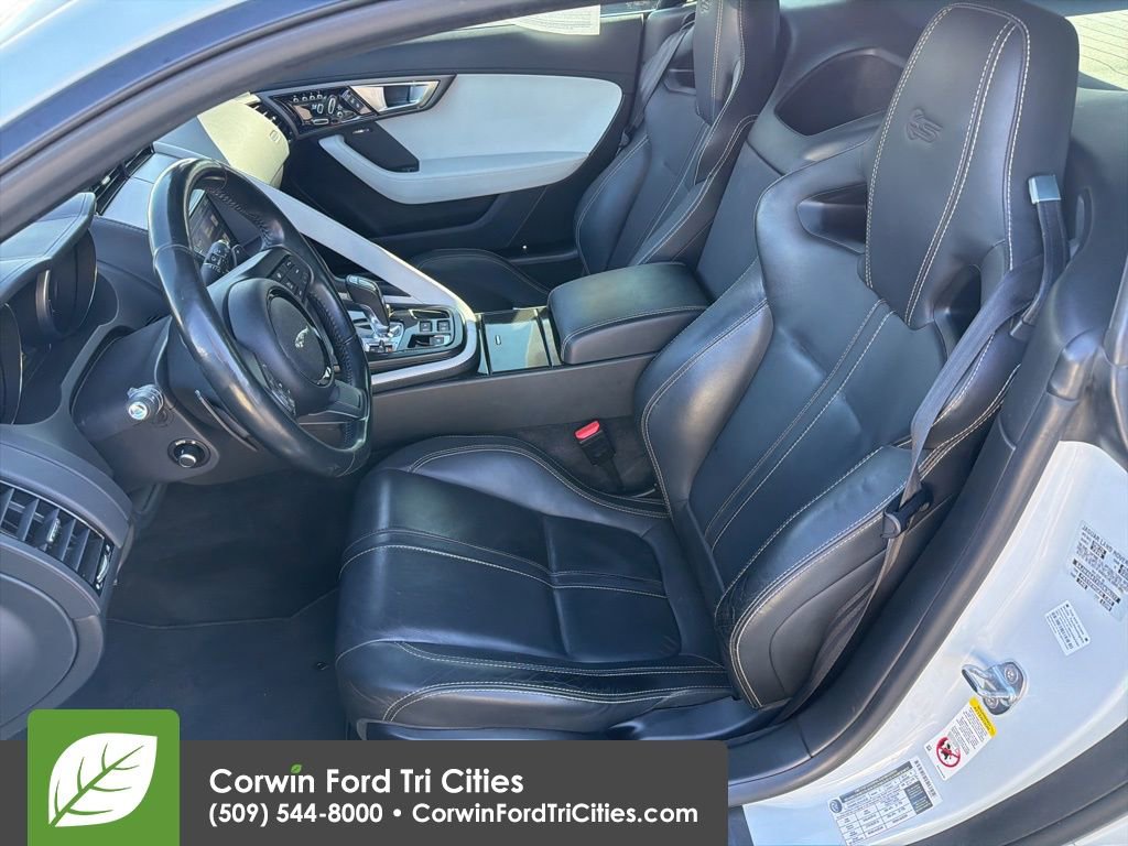 Used 2016 Jaguar F-TYPE Coupe RWD image 9