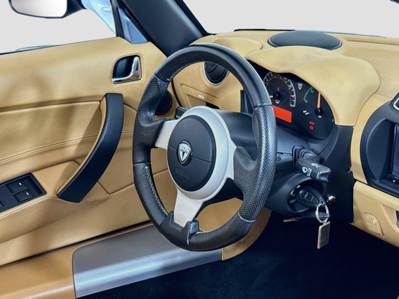 Used 2011 Tesla Roadster Sport RWD image 27
