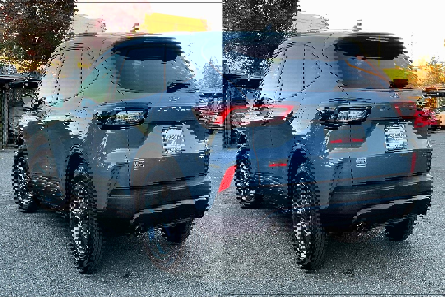 Used 2025 Ford Escape ST-Line w/ Cold Weather Package image 10