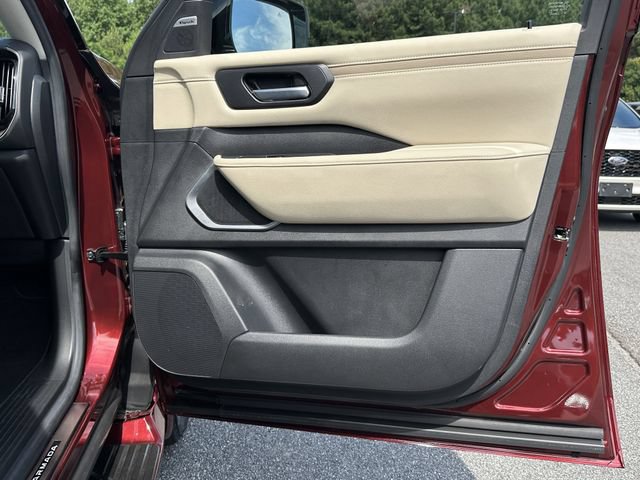Certified 2025 Nissan Armada Platinum Reserve AWD/4WD image 16