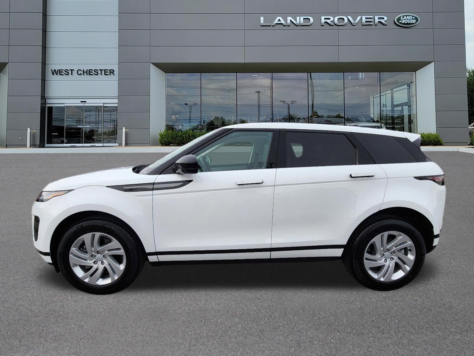 Certified 2024 Land Rover Range Rover Evoque S AWD/4WD image 5