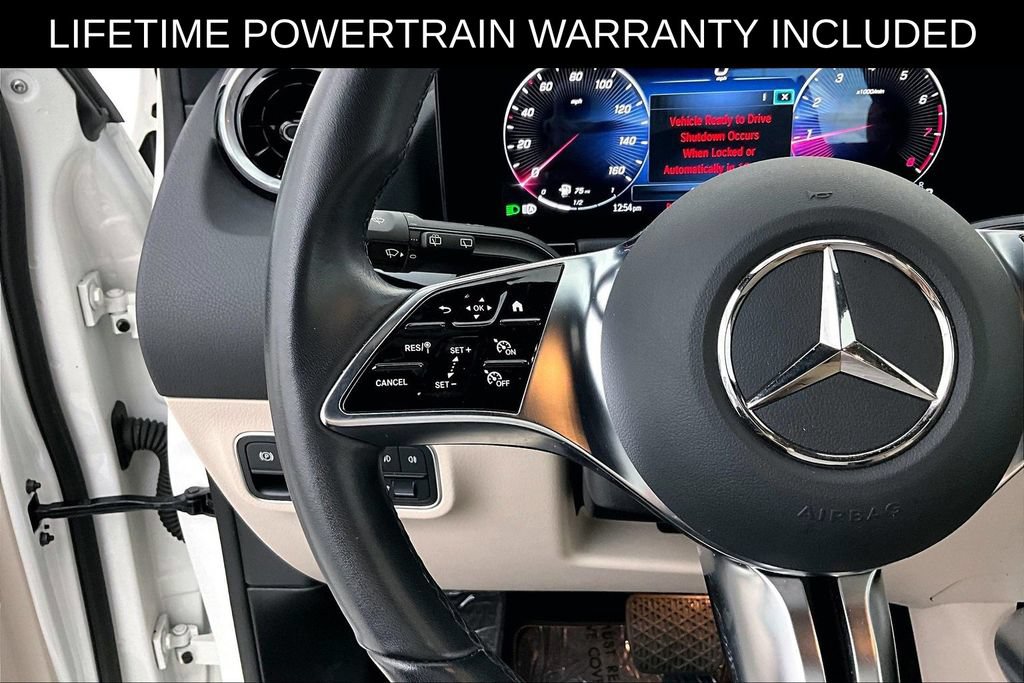 Used 2025 Mercedes-Benz GLA 250 4MATIC image 26