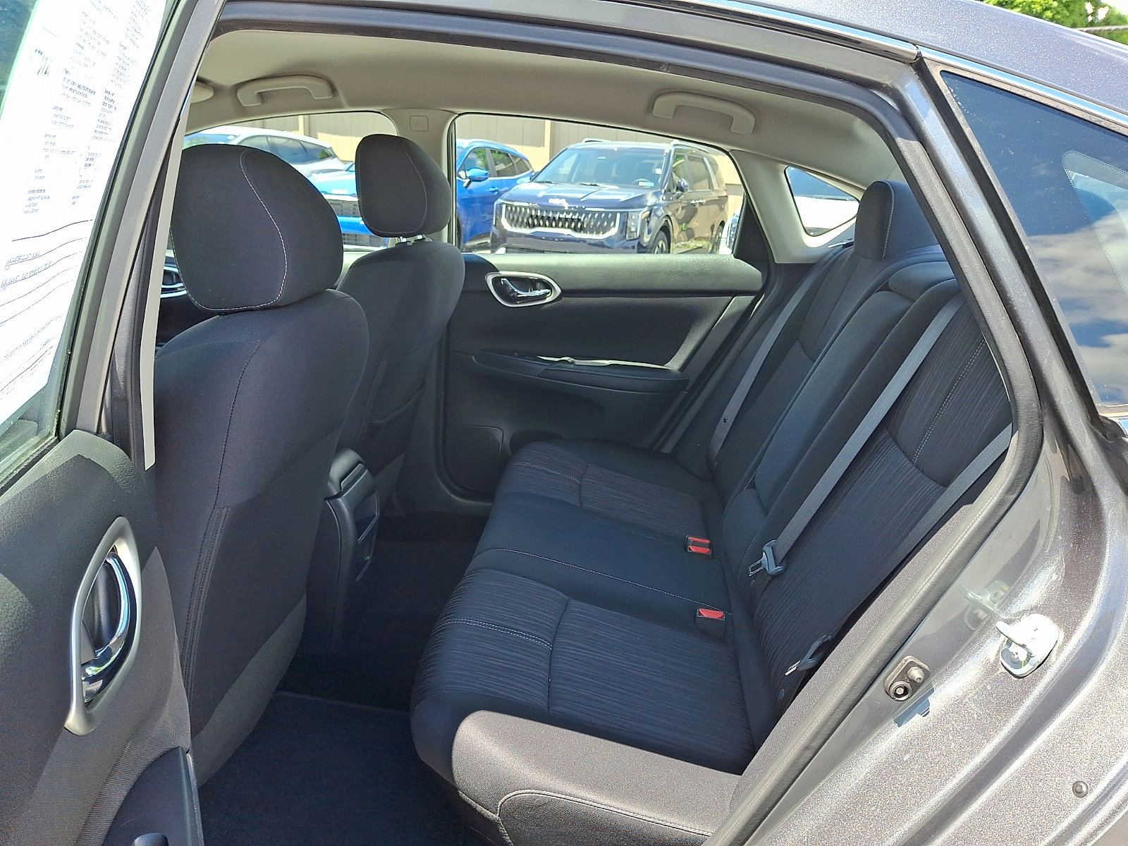 Used 2016 Nissan Sentra SV w/ Driver's Assist Package FWD image 11