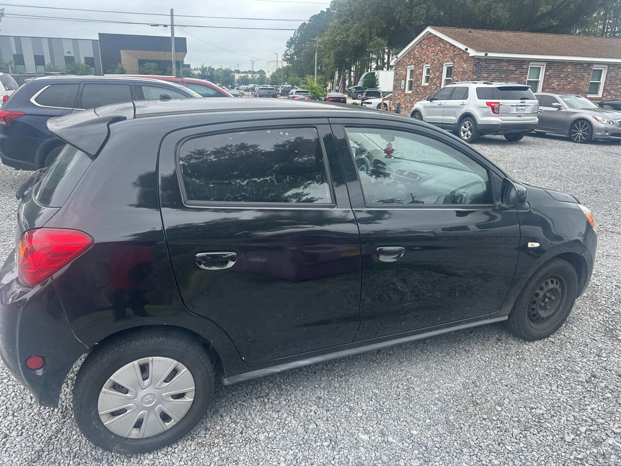 Used 2015 Mitsubishi Mirage DE image 7