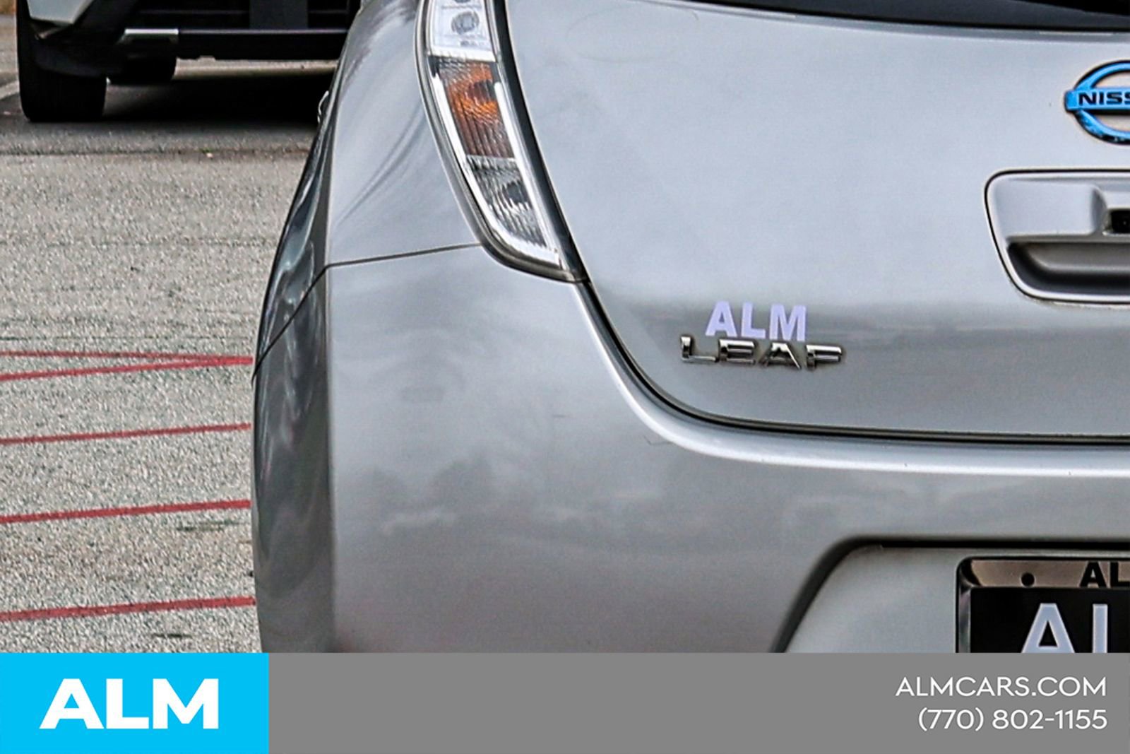 Used 2015 Nissan Leaf SL w/ Premium Package image 14