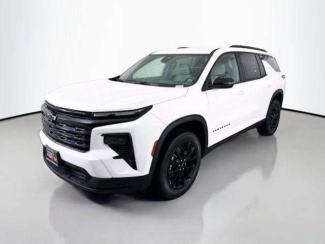 New 2026 Chevrolet Traverse LT w/ Midnight/Sport Edition FWD image 3