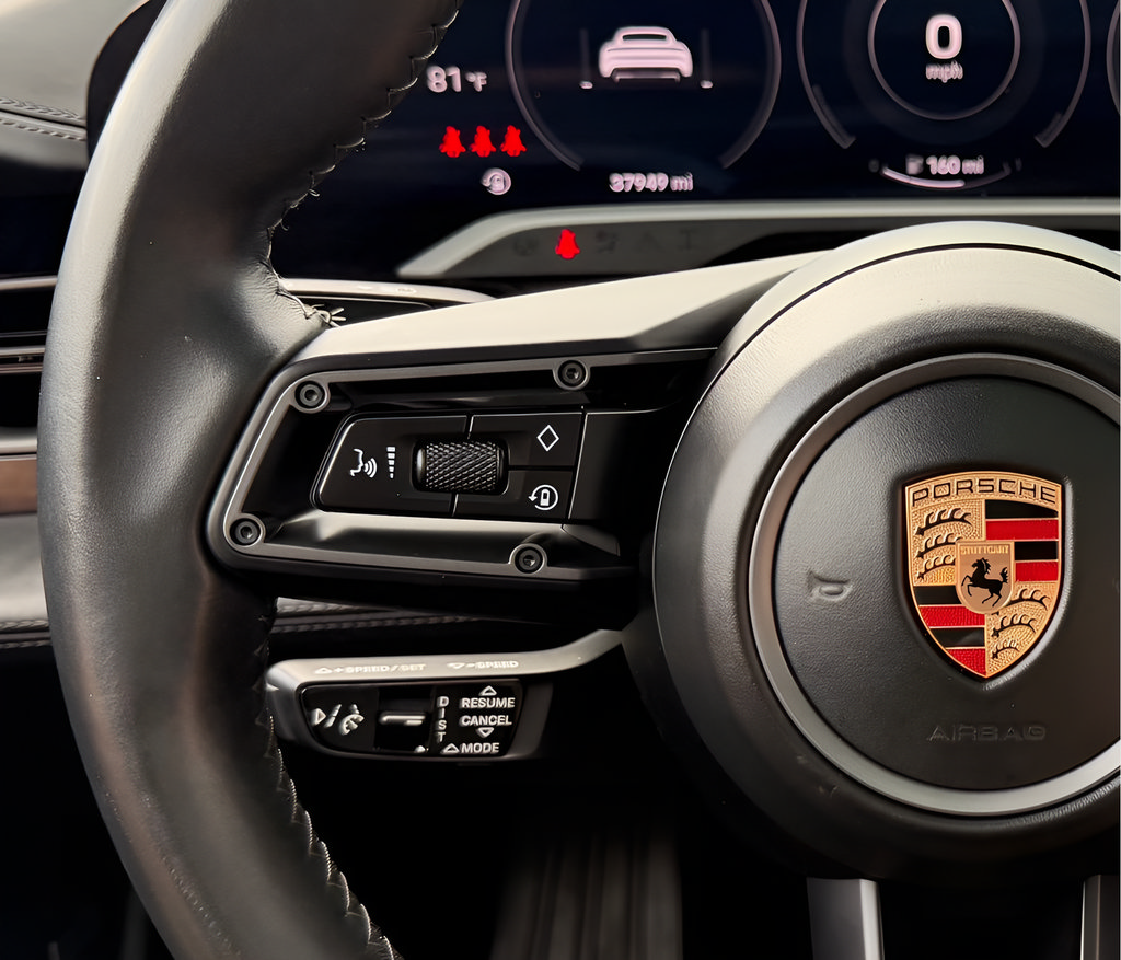 Used 2020 Porsche Taycan Turbo AWD/4WD image 44