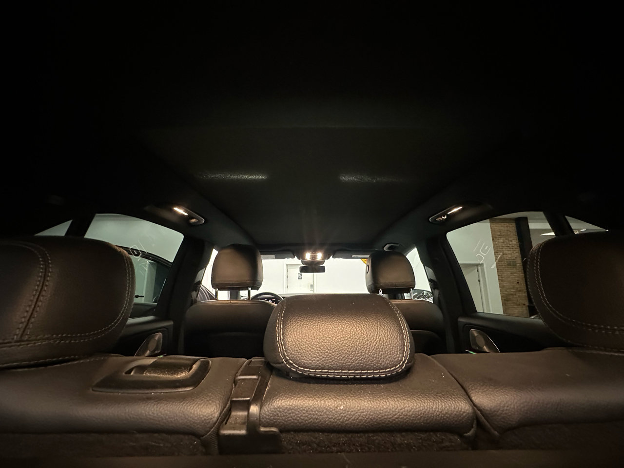 Used 2021 Mercedes-Benz GLE 350 4MATIC w/ Premium Package image 21