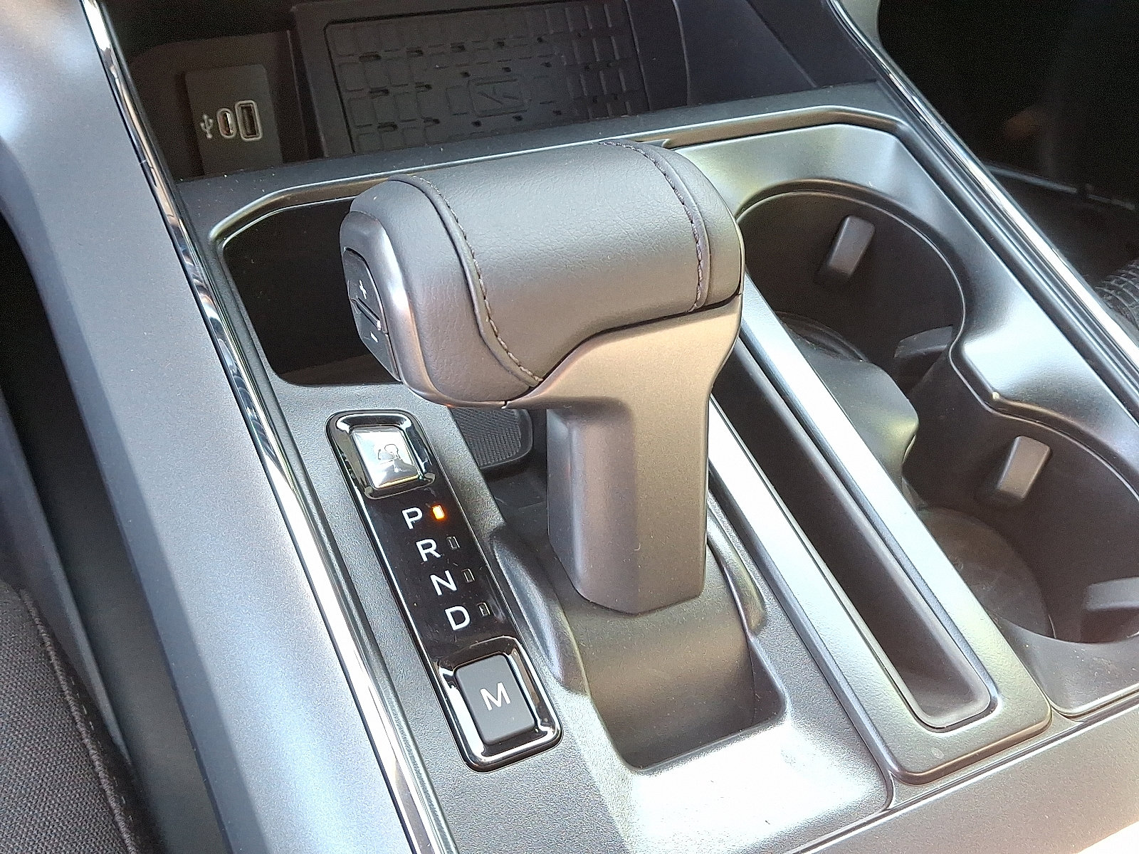 New 2025 Ford F150 XLT w/ Equipment Group 302A MID image 6