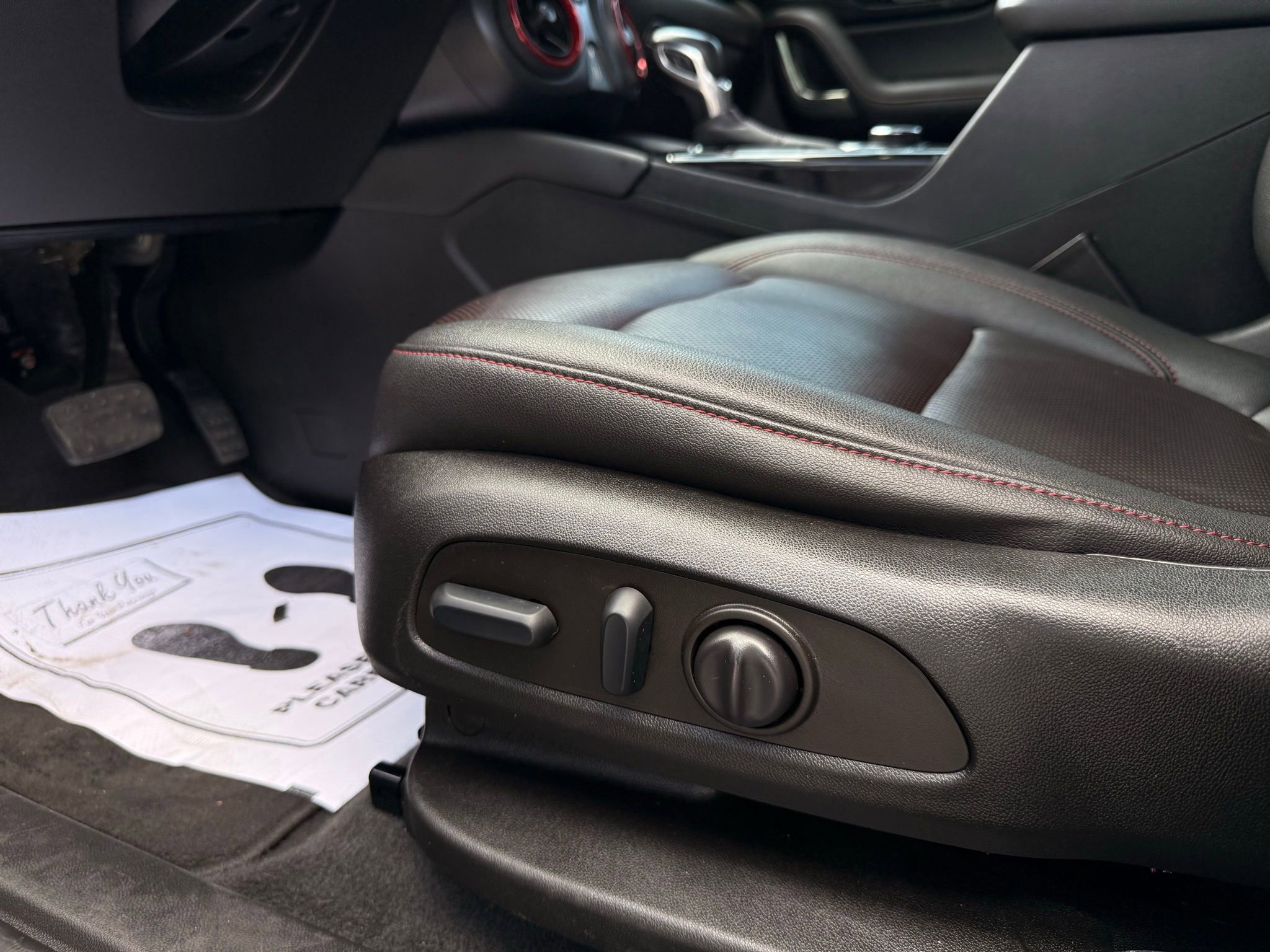 Used 2022 Chevrolet Blazer RS image 41