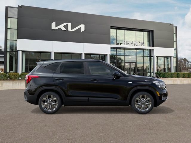 New 2026 Kia Seltos LX image 8