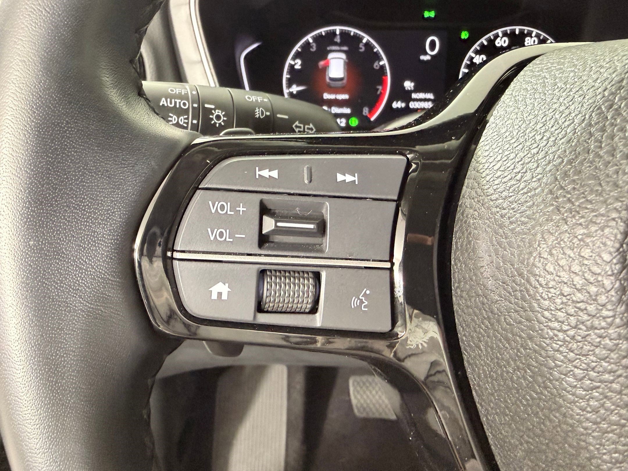 Certified 2025 Honda Pilot EX-L image 16