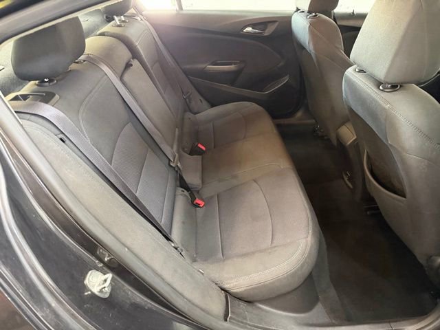 Used 2017 Chevrolet Cruze LT FWD image 36