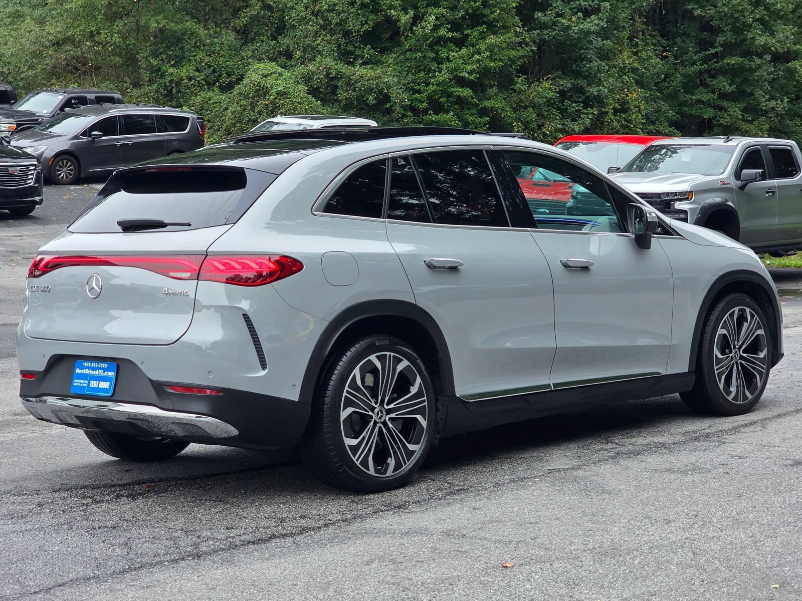 Used 2023 Mercedes-Benz EQE 350+ 4MATIC SUV w/ Exclusive Trim Package image 7