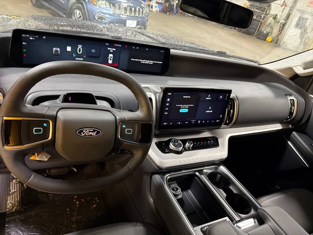 New 2027 Ford Expedition Active AWD/4WD image 19