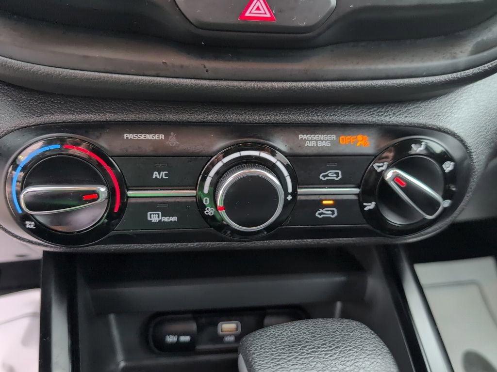 Used 2024 Kia Soul LX w/ Option Group 015 image 24