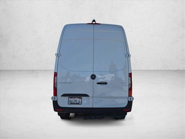 Used 2025 Mercedes-Benz Sprinter 2500 image 7