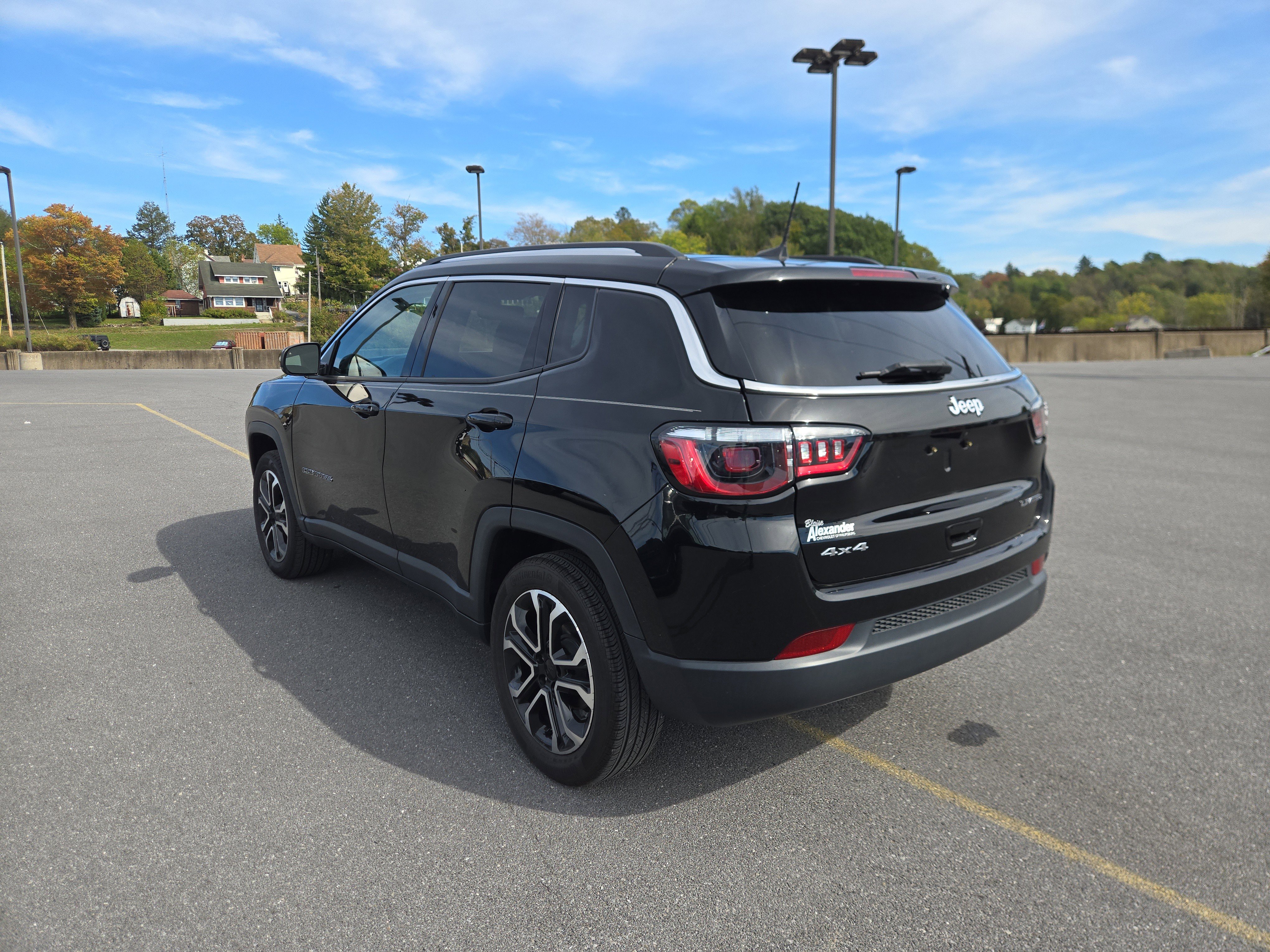 Used 2022 Jeep Compass Limited image 6