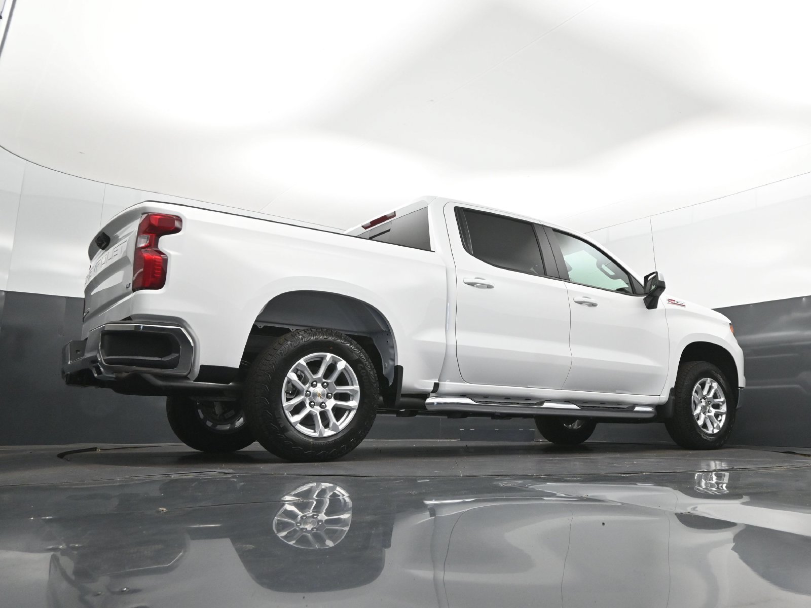 New 2026 Chevrolet Silverado 1500 LT w/ Z71 Off-Road Package AWD/4WD image 42