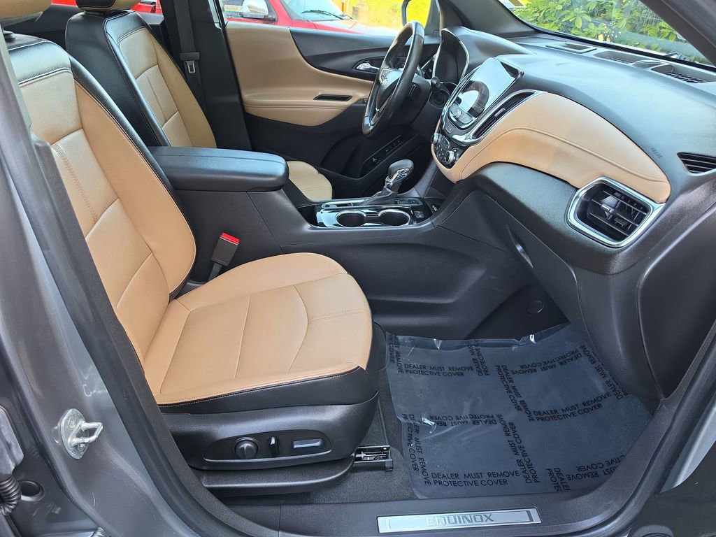 Used 2024 Chevrolet Equinox Premier AWD/4WD image 32
